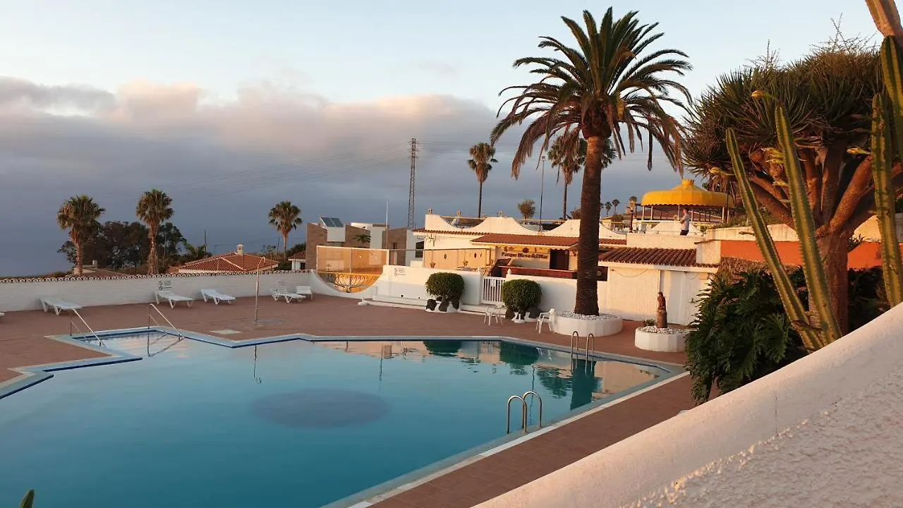 Madre Tierra Apartment Puerto de la Madera 0*,