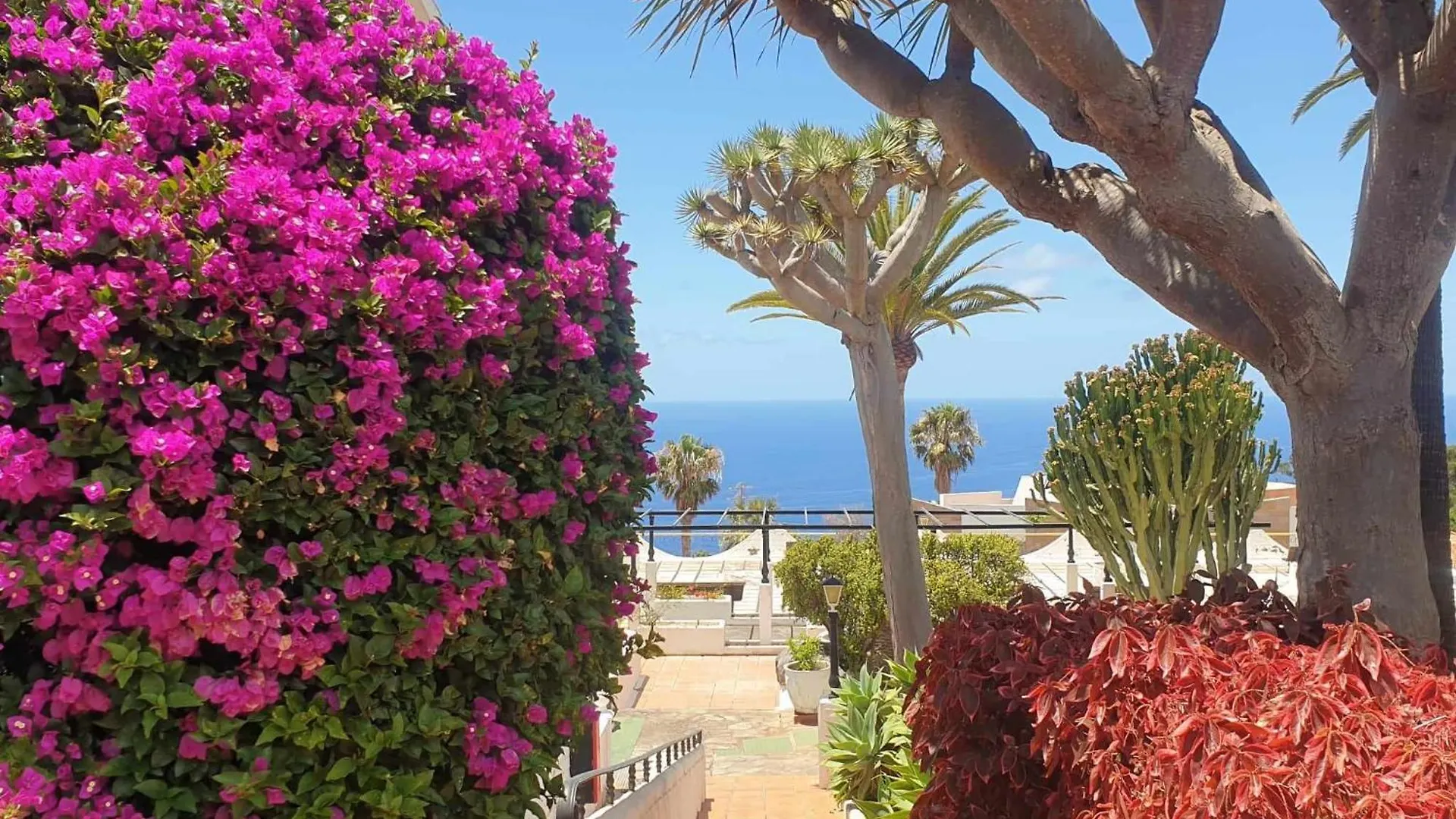 Madre Tierra Apartment Puerto de la Madera 0*,  스페인
